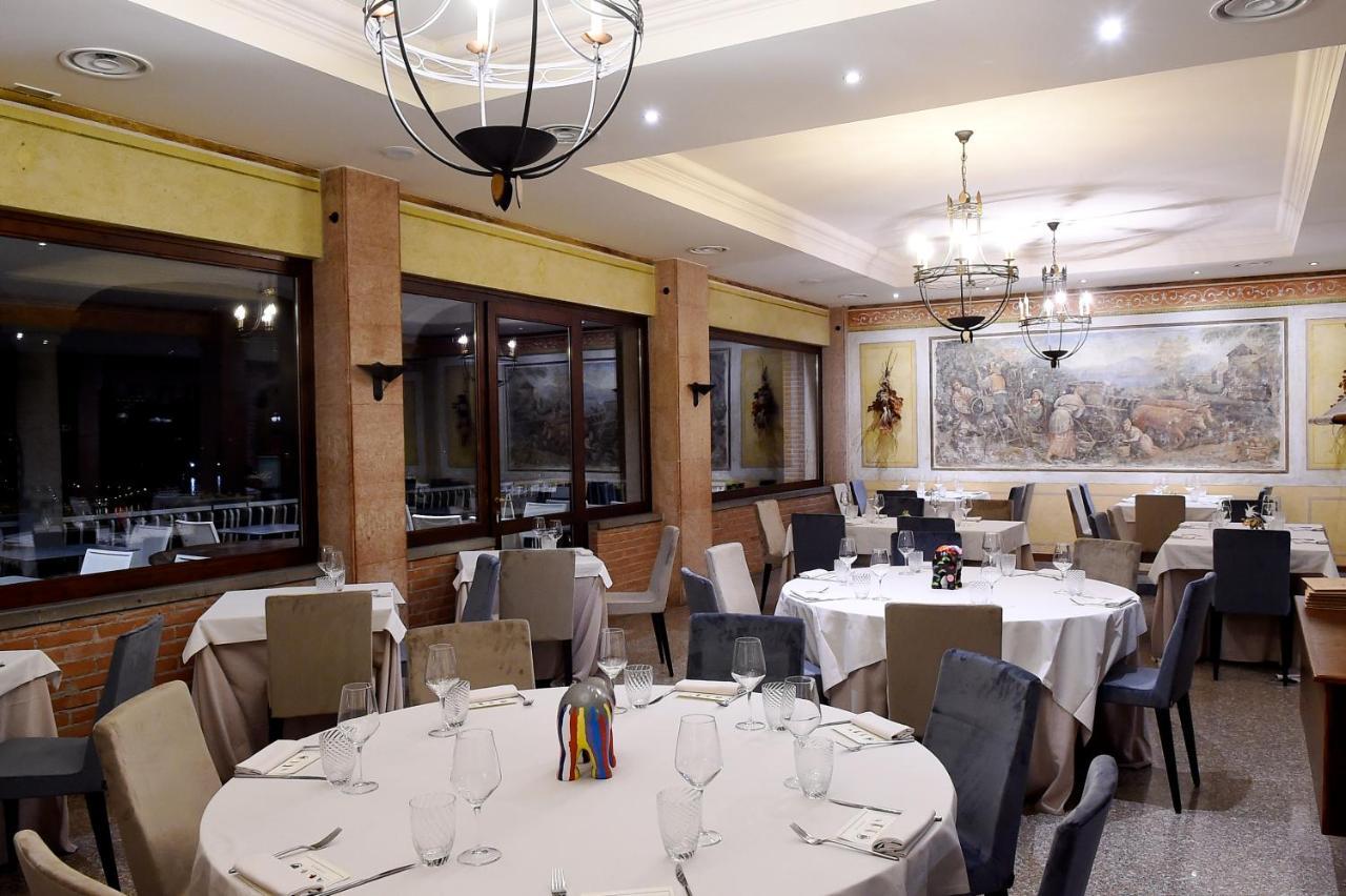 Hotel Pernice 77 *